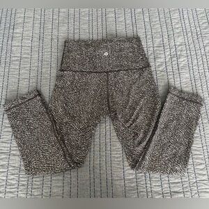 RARE Lululemon align high waisted leggings size 4 25"